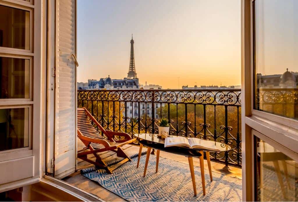 3 Paris Hotels With Eiffel Tower View  Paris hotel view, Paris hotels,  Paris hotels with eiffel tower view